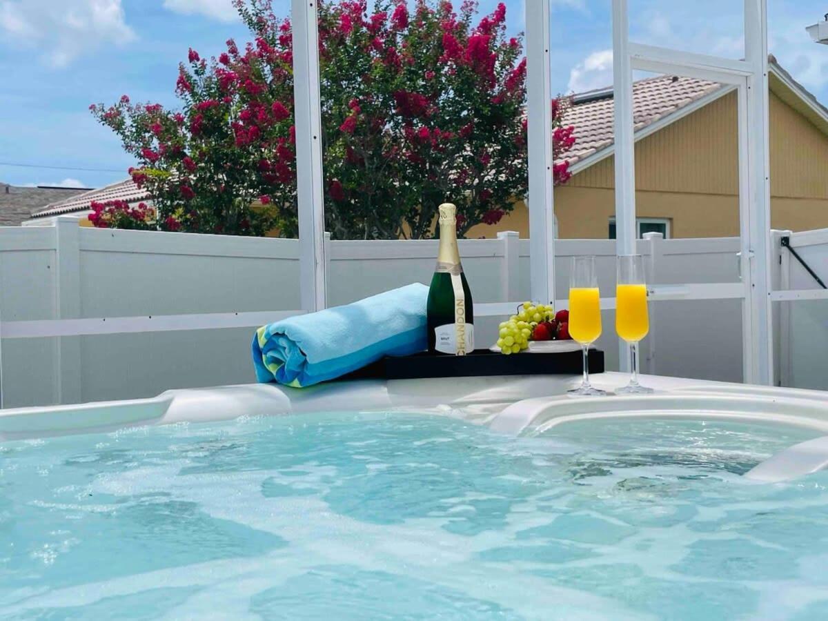 Endless Summer Retreat Jacuzzi 3Kingbed Airhockey Cape Coral Exterior foto